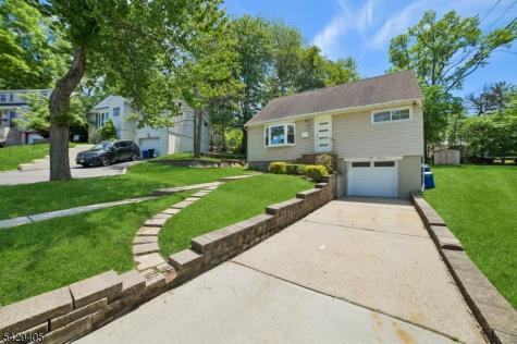 46 Phyllis Road West Orange NJ 07052