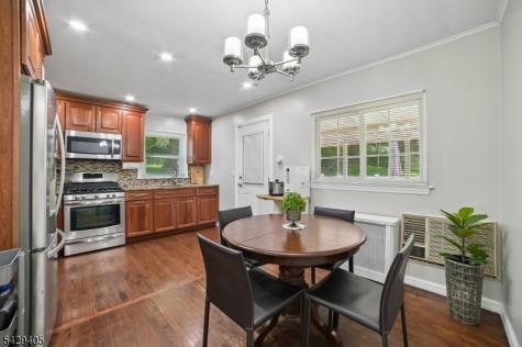 46 Phyllis Road West Orange NJ 07052