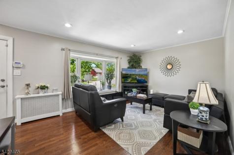 46 Phyllis Road West Orange NJ 07052