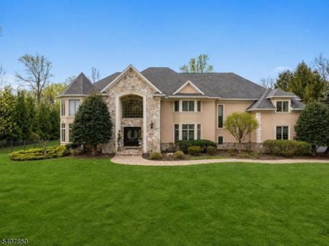 2 Stewart Court Old Tappan NJ 07675