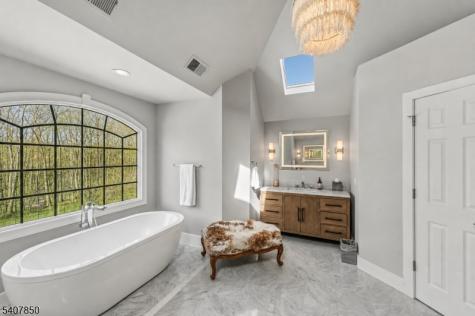 2 Stewart Court Old Tappan NJ 07675