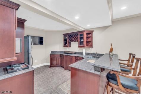 2 Stewart Court Old Tappan NJ 07675