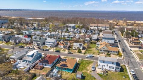 128 Highland Boulevard Keansburg NJ 07734