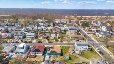 128 Highland Boulevard Keansburg NJ 07734