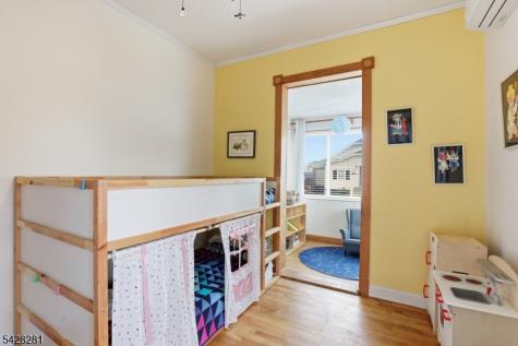 801 Eden Avenue Highland Park NJ 08904