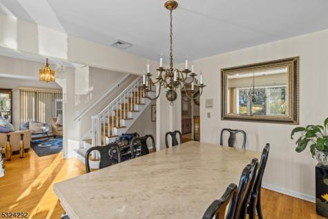 15 Parkhurst Place Verona NJ 07044