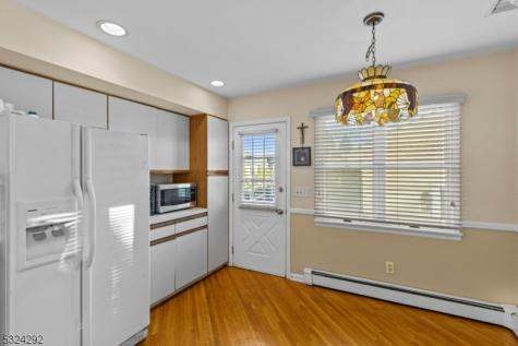 15 Parkhurst Place Verona NJ 07044