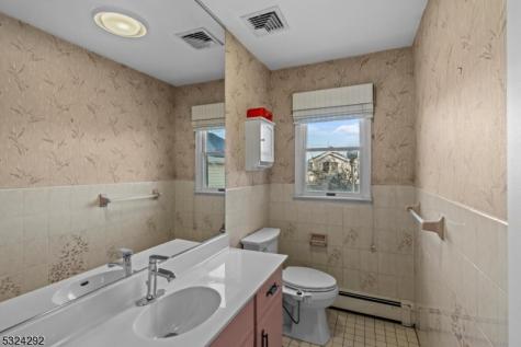 15 Parkhurst Place Verona NJ 07044