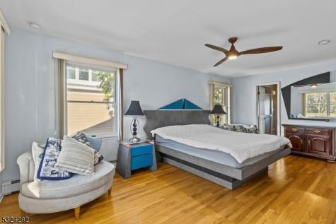 15 Parkhurst Place Verona NJ 07044