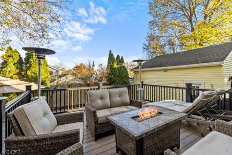 15 Parkhurst Place Verona NJ 07044