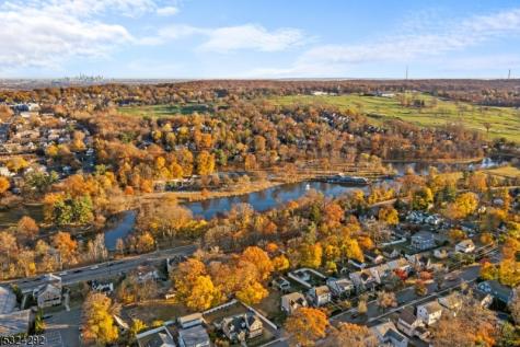 15 Parkhurst Place Verona NJ 07044