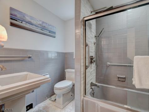 674 Eagle Rock Avenue West Orange NJ 07052