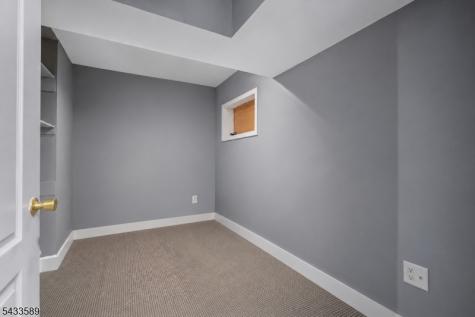 62 Unger Avenue Hopatcong NJ 07874