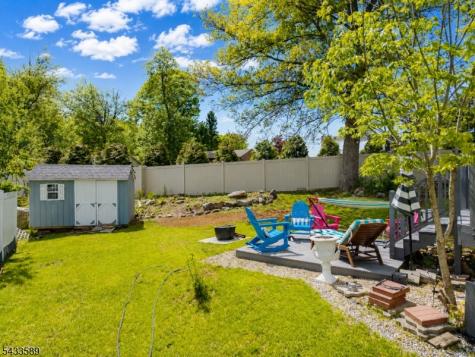 62 Unger Avenue Hopatcong NJ 07874