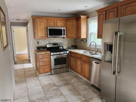 34 Como Drive Franklin NJ 08873