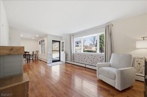 23 Lingert Avenue Clinton NJ 08809