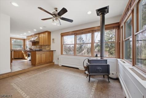 23 Lingert Avenue Clinton NJ 08809