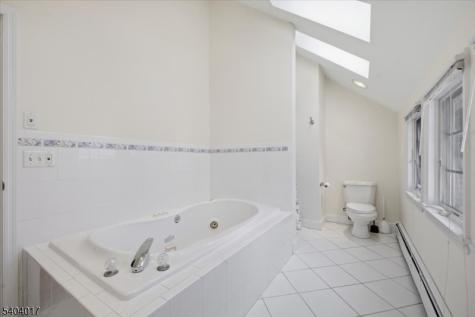 23 Lingert Avenue Clinton NJ 08809