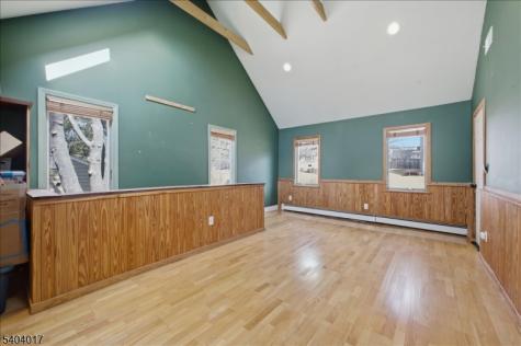 23 Lingert Avenue Clinton NJ 08809