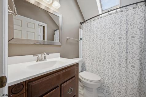 23 Lingert Avenue Clinton NJ 08809