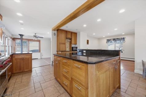 23 Lingert Avenue Clinton NJ 08809