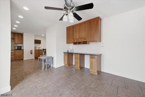 23 Lingert Avenue Clinton NJ 08809