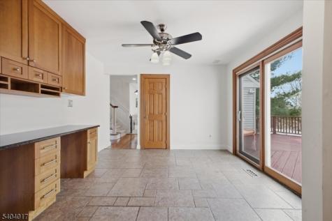23 Lingert Avenue Clinton NJ 08809