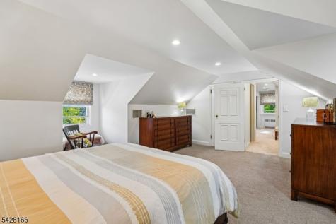 31 Jacobus Avenue Little Falls NJ 07424