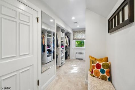 31 Jacobus Avenue Little Falls NJ 07424