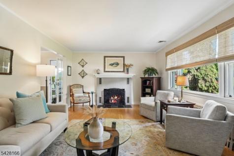 31 Jacobus Avenue Little Falls NJ 07424