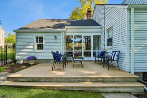 31 Jacobus Avenue Little Falls NJ 07424