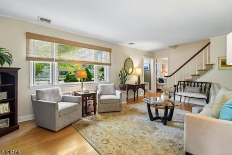 31 Jacobus Avenue Little Falls NJ 07424
