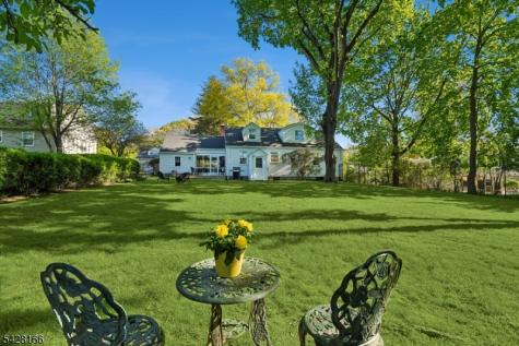 31 Jacobus Avenue Little Falls NJ 07424