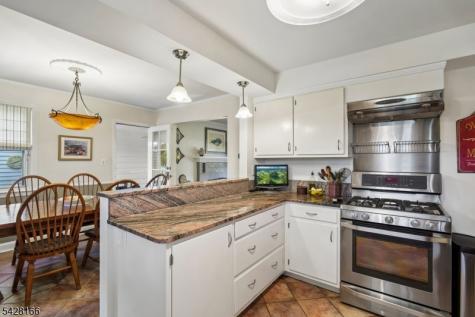 31 Jacobus Avenue Little Falls NJ 07424