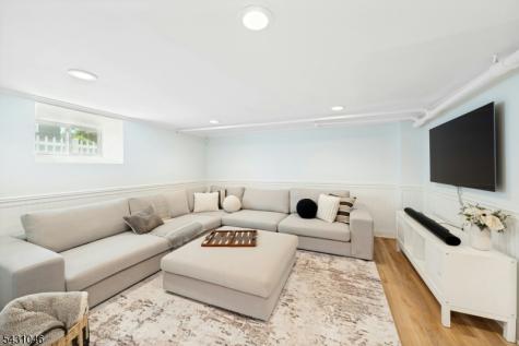 2 Columbus Avenue Montclair NJ 07042
