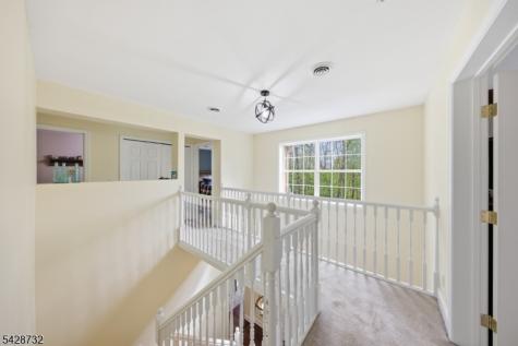 1 Foley Drive Hampton NJ 07860