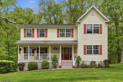 1 Foley Drive Hampton NJ 07860