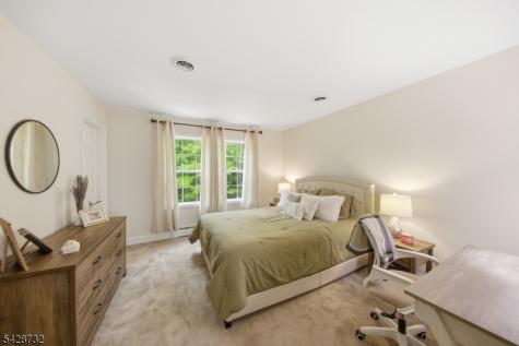 1 Foley Drive Hampton NJ 07860