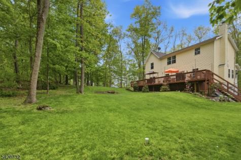 1 Foley Drive Hampton NJ 07860