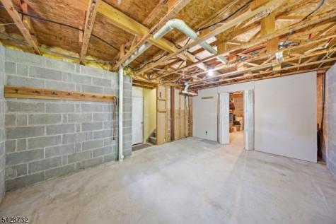 1 Foley Drive Hampton NJ 07860