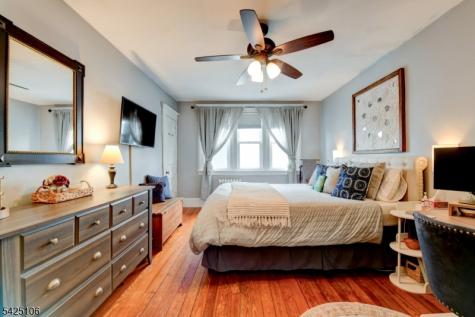157 Berwyn Street Roselle Park NJ 07204
