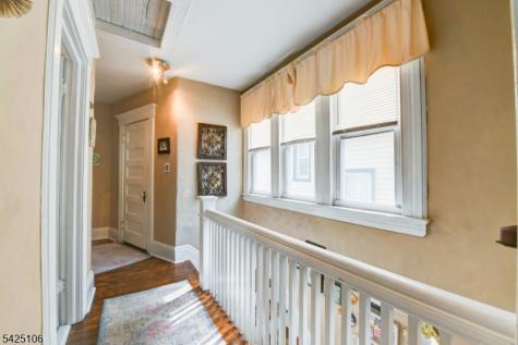 157 Berwyn Street Roselle Park NJ 07204