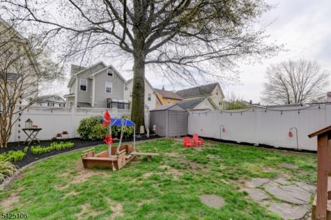 157 Berwyn Street Roselle Park NJ 07204