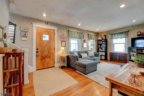 157 Berwyn Street Roselle Park NJ 07204