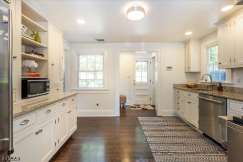582 Highland Avenue Montclair NJ 07043