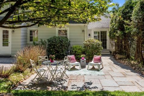 582 Highland Avenue Montclair NJ 07043