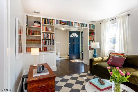 582 Highland Avenue Montclair NJ 07043