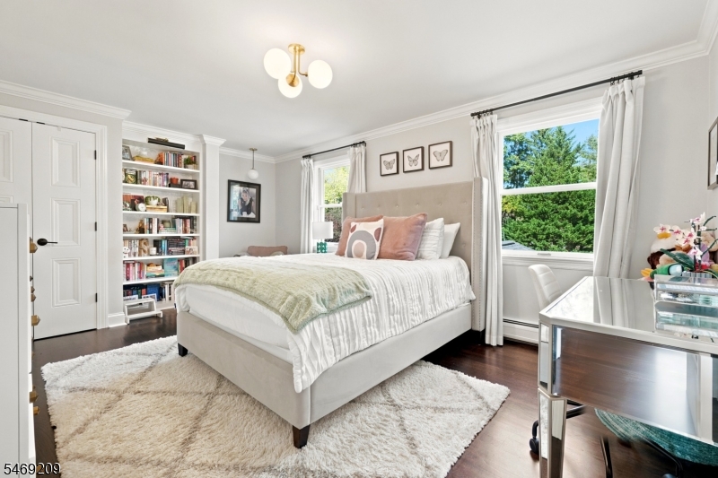 4 Tremont Terrace Livingston NJ 07039