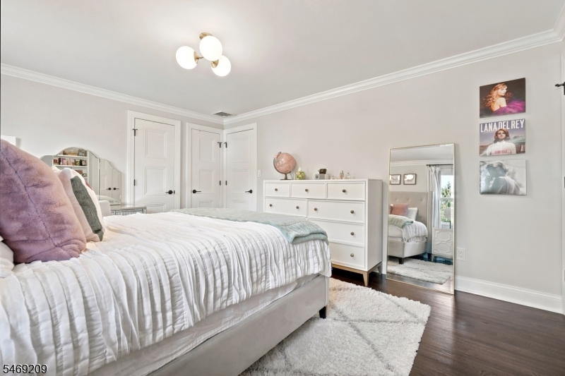 4 Tremont Terrace Livingston NJ 07039