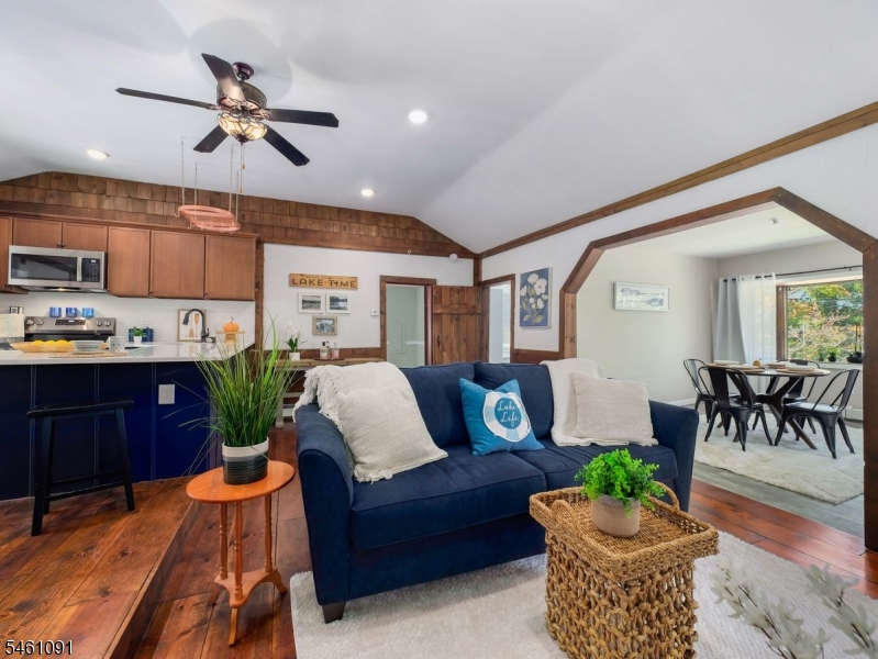 32 Laurel Drive Jefferson NJ 07438
